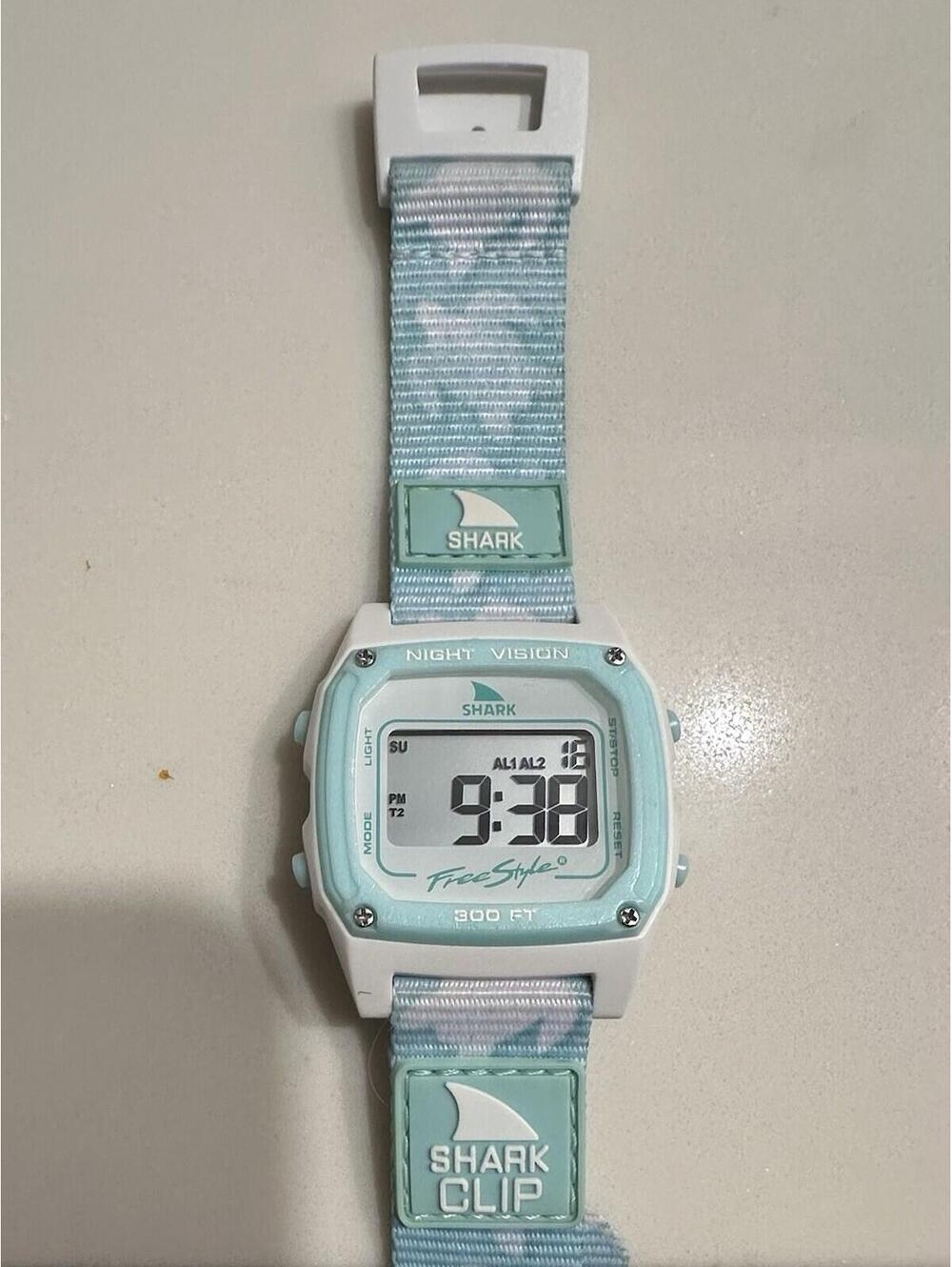 Freestyle Shark Unisex Watch-Teal-Sport Classic Clip Strap Digital 100M 300FT